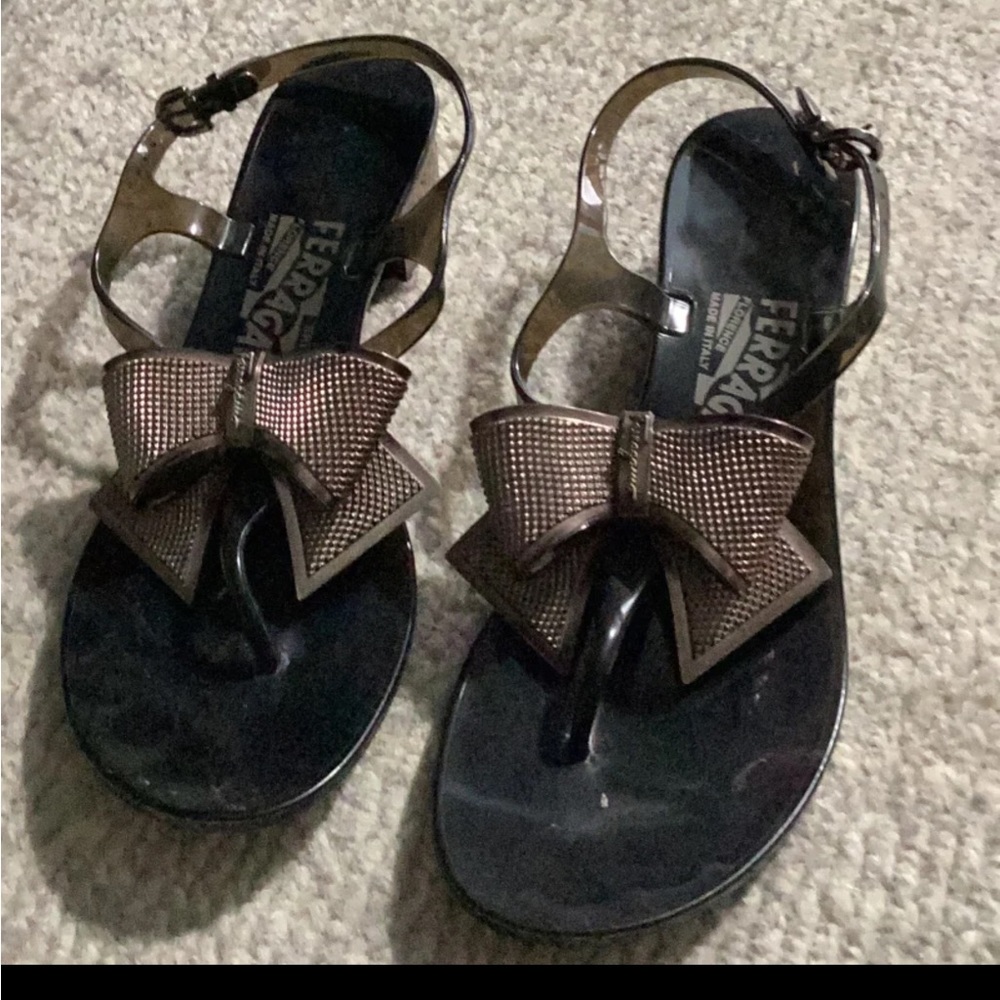 Shoes - Picture 3 of 3